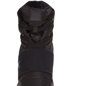 Sold out!! Micheal kors shay boots/ still in box